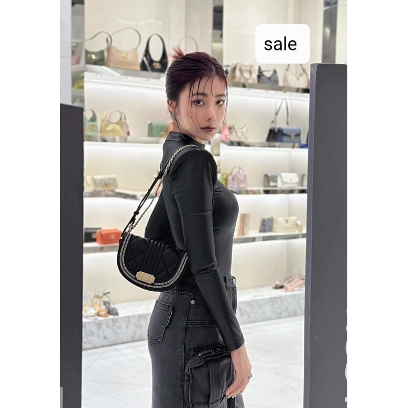 Túi L Y N phom bầu