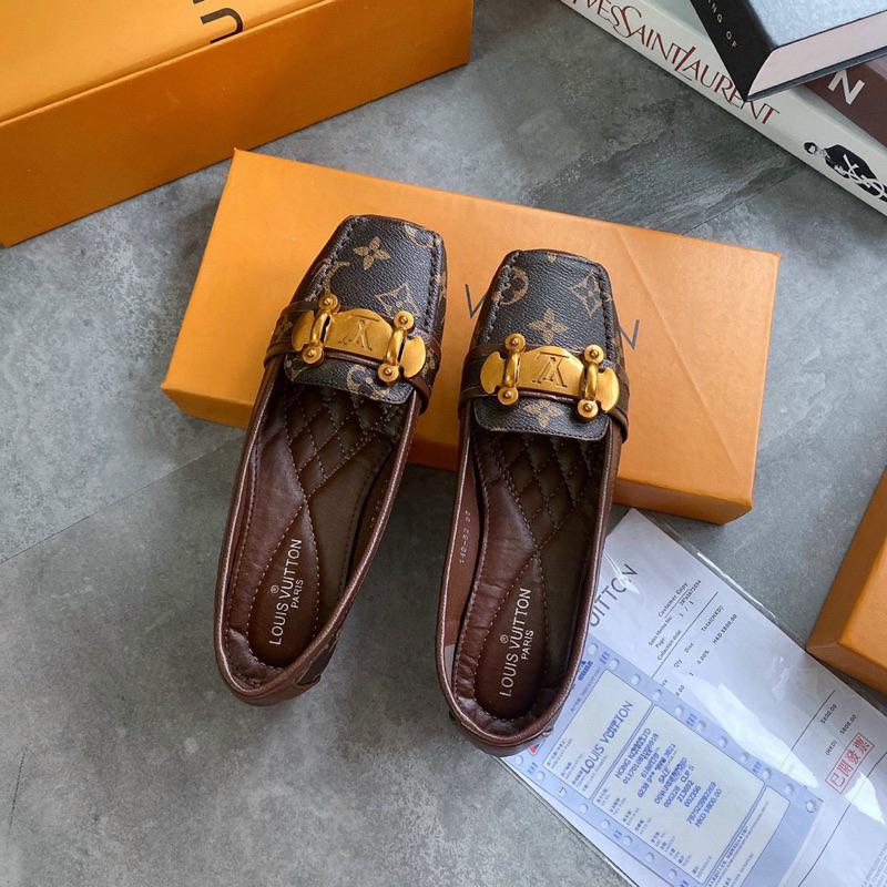 Giày búp bê nữ gót 3cm_Giày búp bê công sở gót 3p chần chỉ êm_giày nữ lv có sẵn