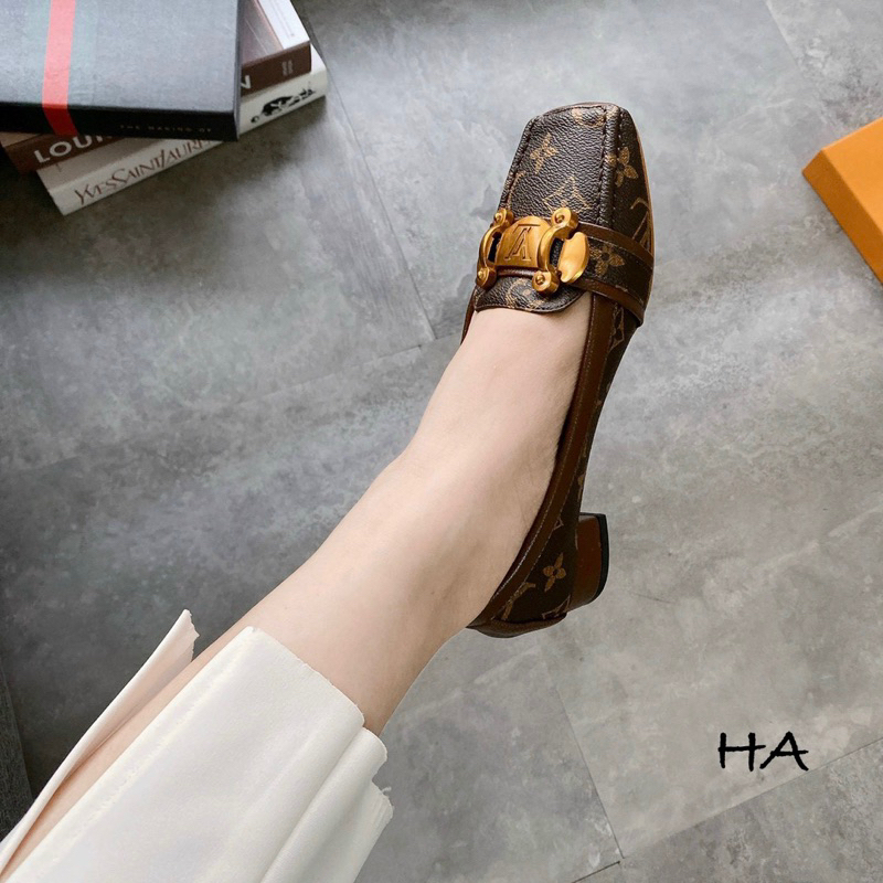 Giày búp bê nữ gót 3cm_Giày búp bê công sở gót 3p chần chỉ êm_giày nữ lv có sẵn