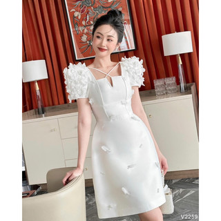VÁY THIẾT KẾ CỔ VUÔNG TAY PHỒNG ĐÍNH KẾT HOA NỔI BẬT SANG CHẢNH - tk hotgirl