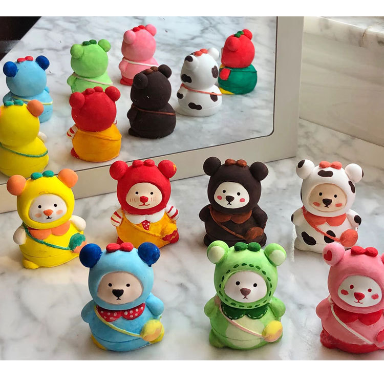 SET TƯỢNG GẤU THẠCH CAO KÈM 12 MÀU, ĐĨA VÀ CỌ VẼ