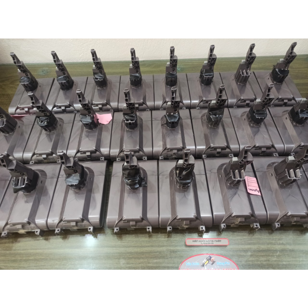 Pin máy hút bụi Dyson V7 - SV11 Hàng chính hãng