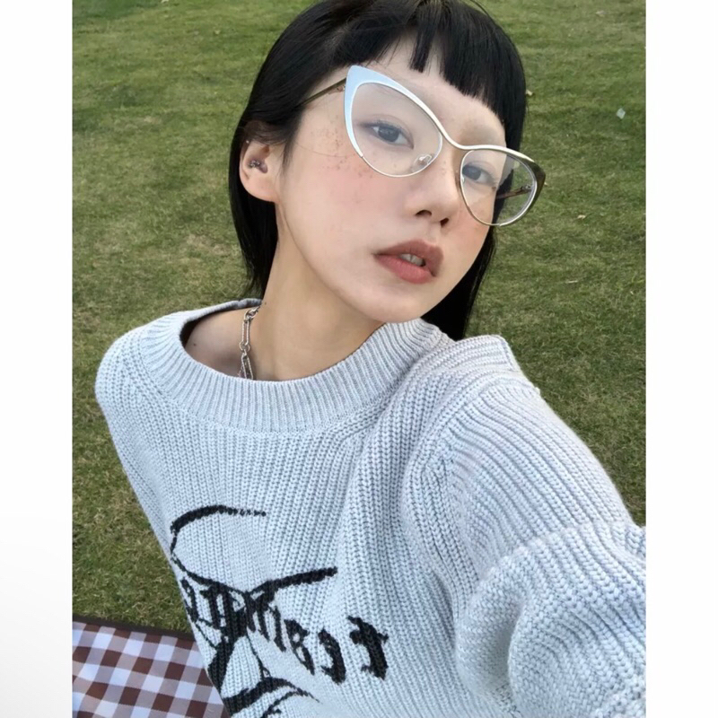 Kính Mắt Mèo Gọng Kim Loại Titan Siêu Sang + Túi Đựng