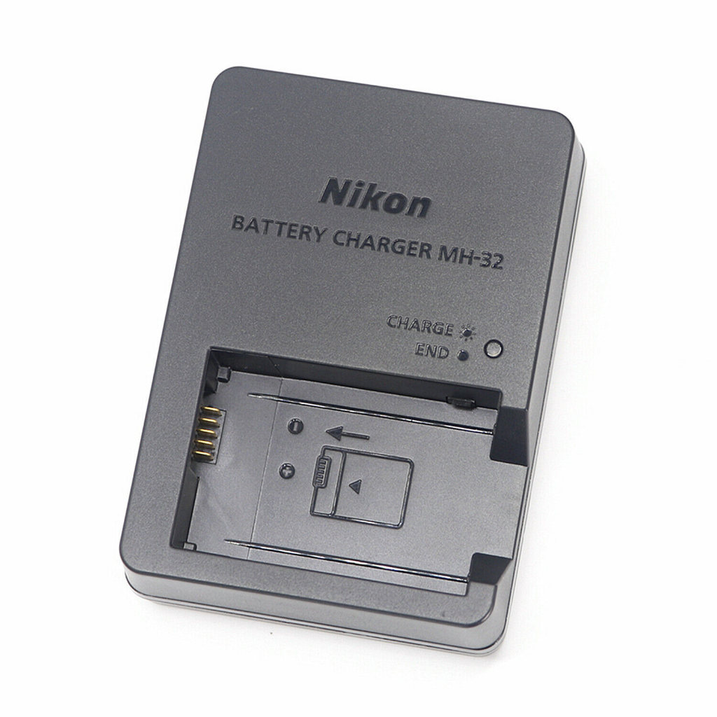 Bộ sạc pin Nikon MH-32