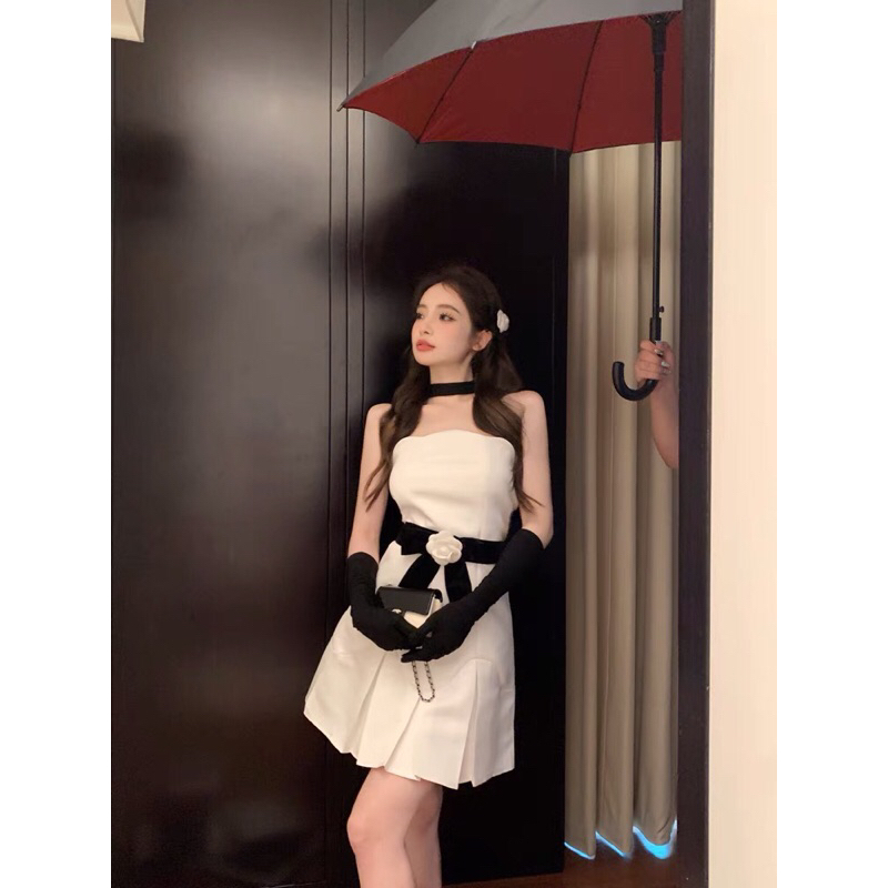 Đầm Jennie hoa trà phong cách bánh bèo cho các cô nàng