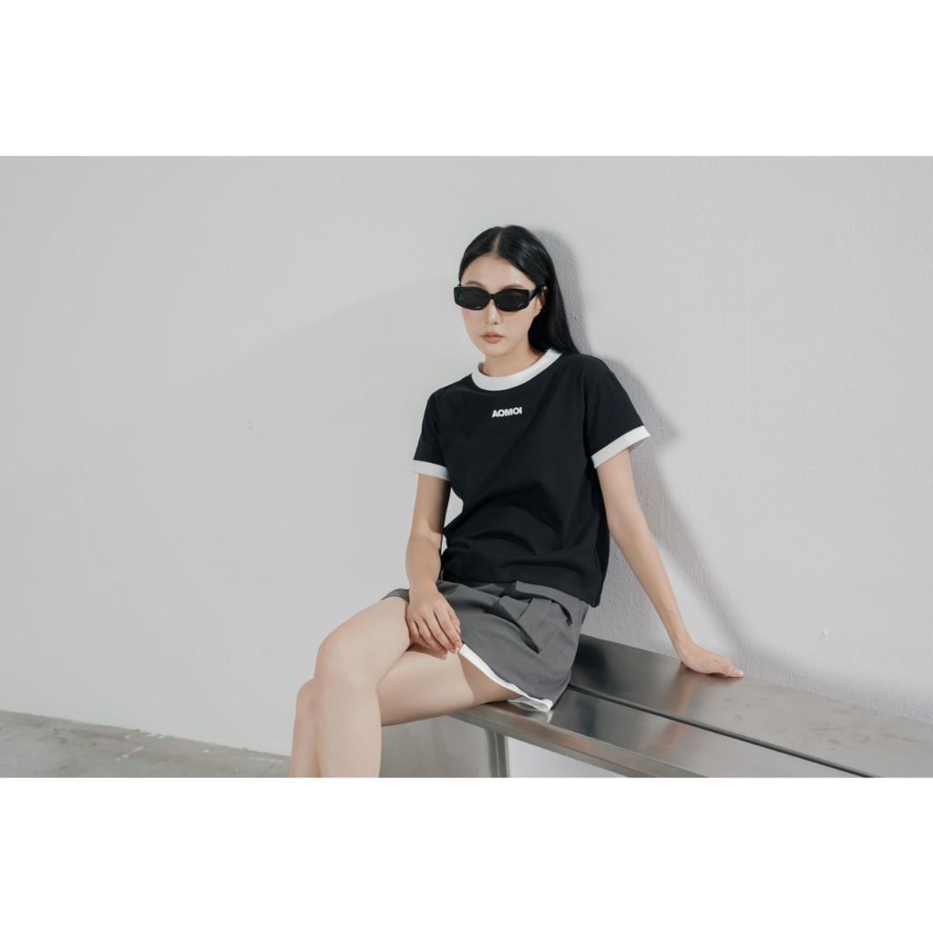 Chân váy Onetone dáng ngắn phối túi hộp Flint