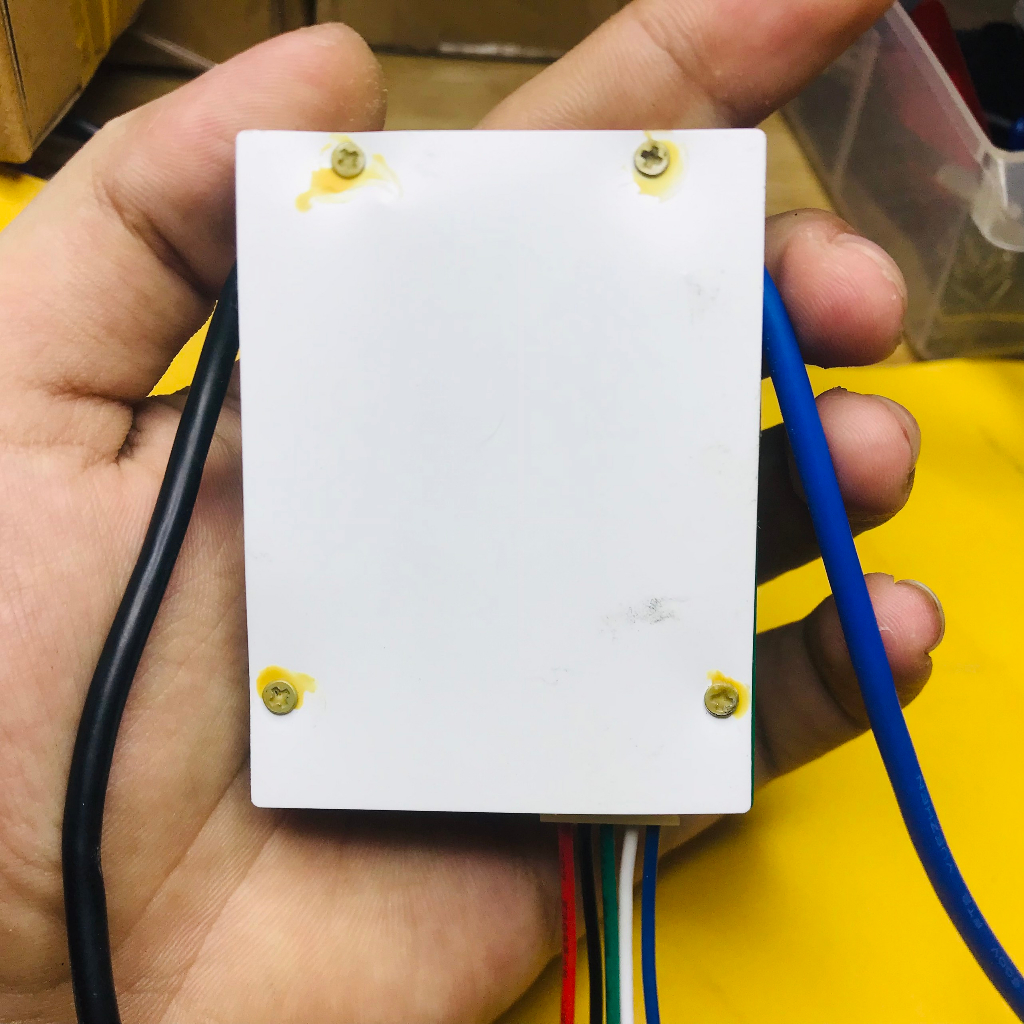 Sạc xả cân bằng pin sắt lithium sắt phốt phát 3.2V 10A 4 cell