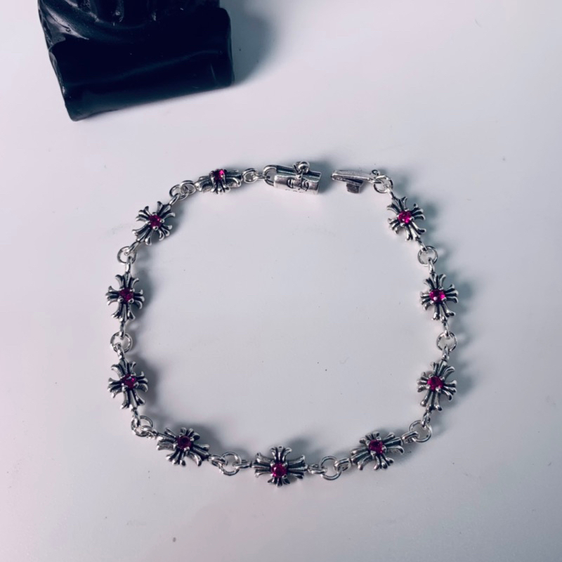 Lắc tay Chrome Heart Tiny E bạc đá hồng fullbox cao cấp.