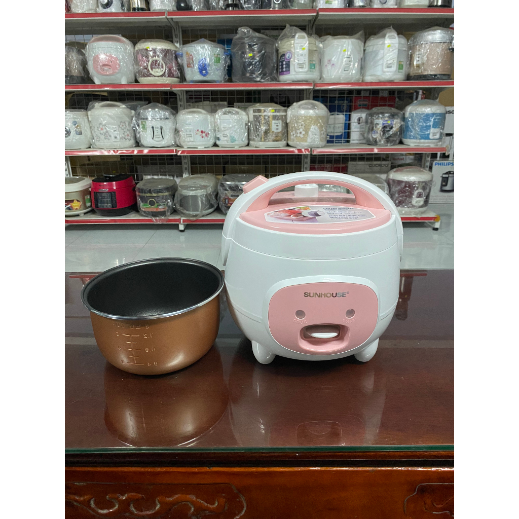Nồi cơm nắp gài Sunhouse 1.2 lít SHD8217W - Hàng trưng bày