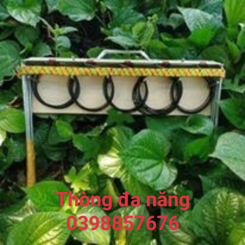 1 cái t.h.ò.n.g k.h.u.n.g b.ẫ.y c.h.ồ.n q.u.ố.c b.ì.m b.ị.p gồm 10 khung 5 vòng