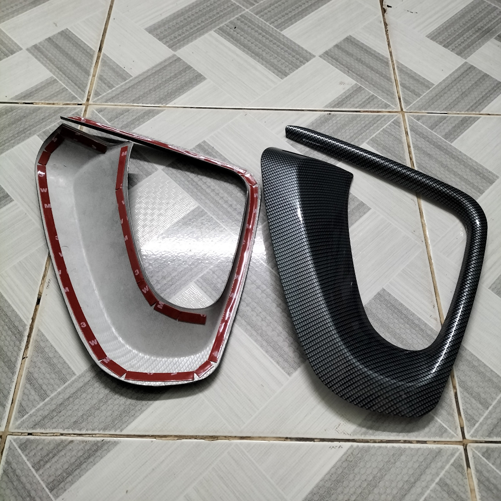 Ốp viền đèn gầm Fortuner 2017-2020