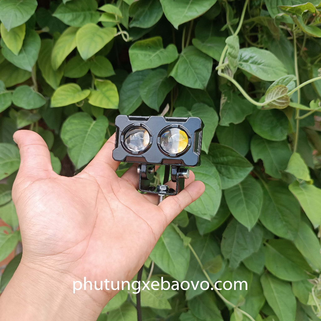 Đèn trợ sáng 40w kim loại có đường cắt không gây chói