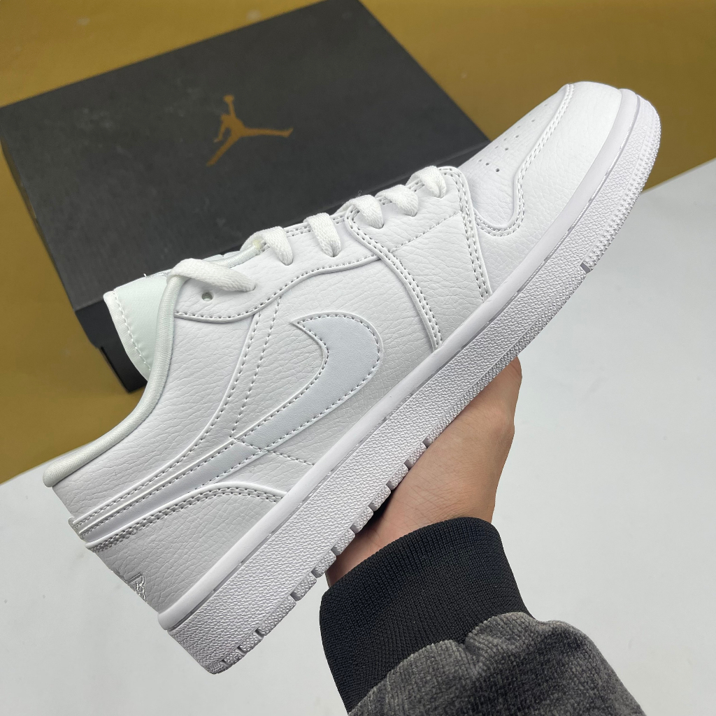 Giày JD1 Low Triple White, JD1 Thấp Full Trắng Bản Cao Cấp - Than.Shoes