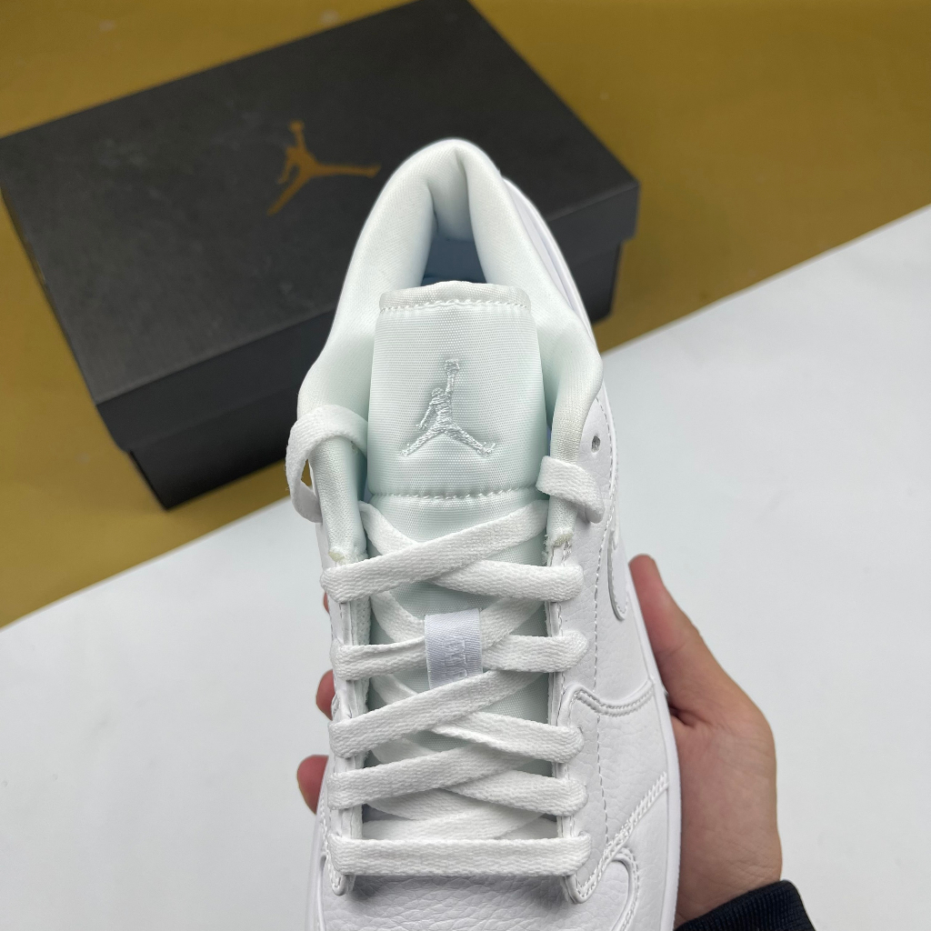 Giày JD1 Low Triple White, JD1 Thấp Full Trắng Bản Cao Cấp - Than.Shoes