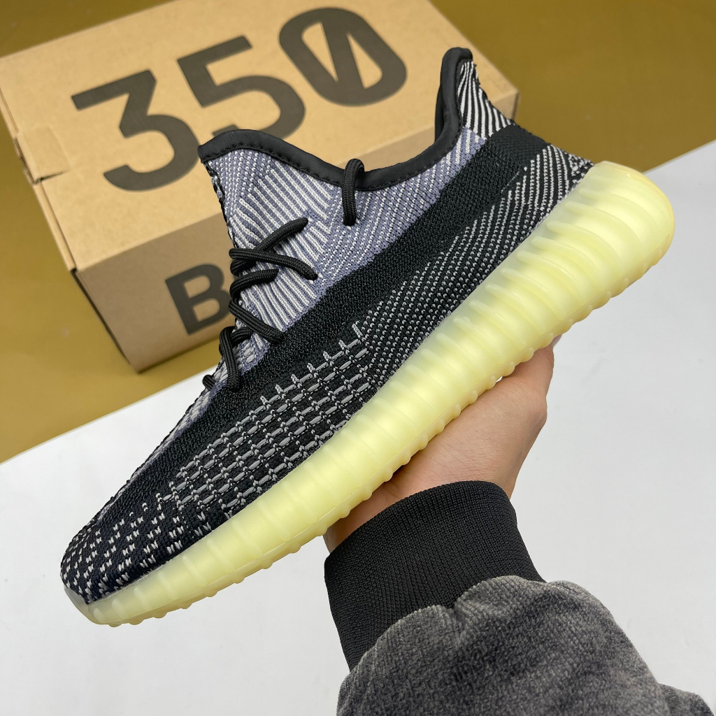 Giày Yz350 V2 Carbon, Yz 350 Đen Xám Đế Trắng - Than.Shoes