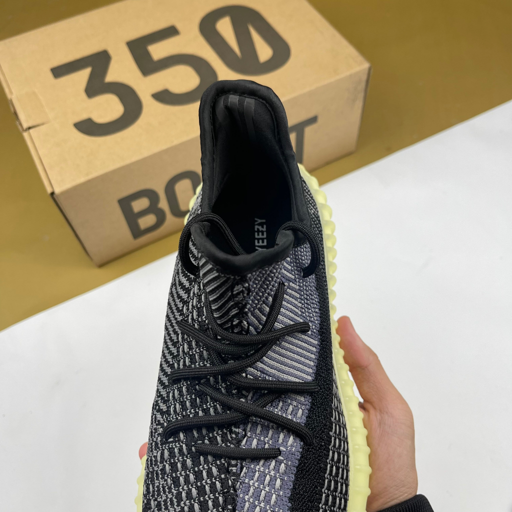 Giày Yz350 V2 Carbon, Yz 350 Đen Xám Đế Trắng - Than.Shoes