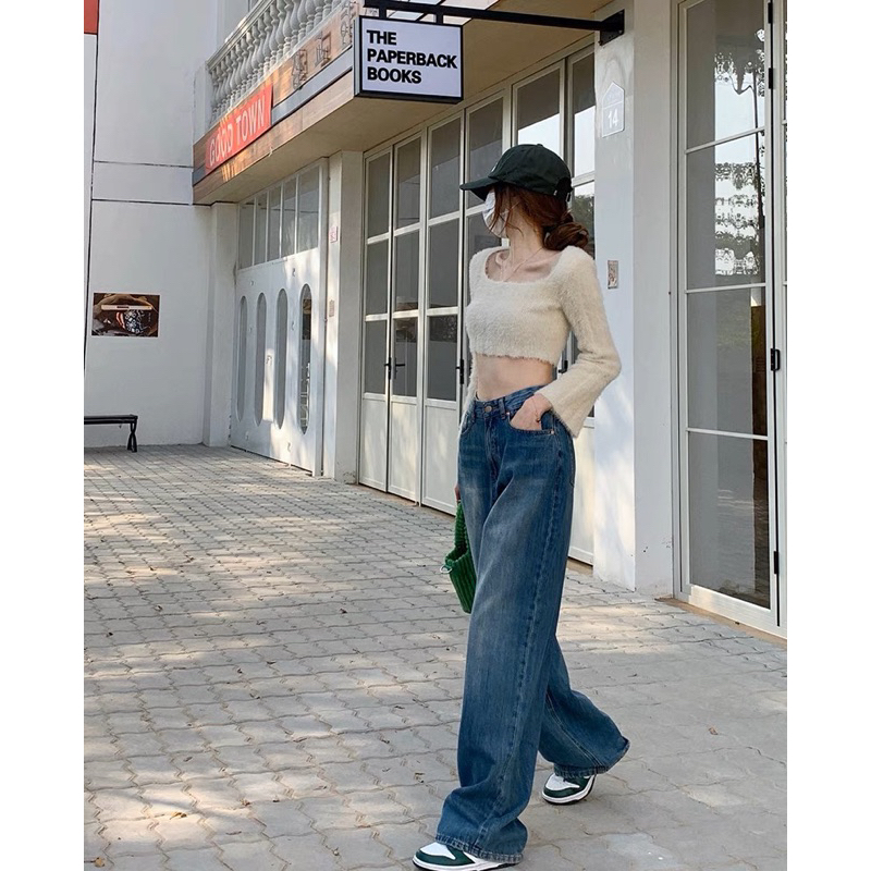 Full set quần jeans ống suông rộng màu xanh và áo phông đen trơn croptop cotton giống Rosé Blackpink