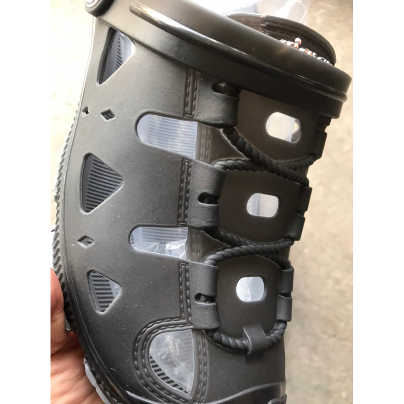 Sandal nhựa siêu nhẹ nam, size 40-44, form nhỏ tăng size