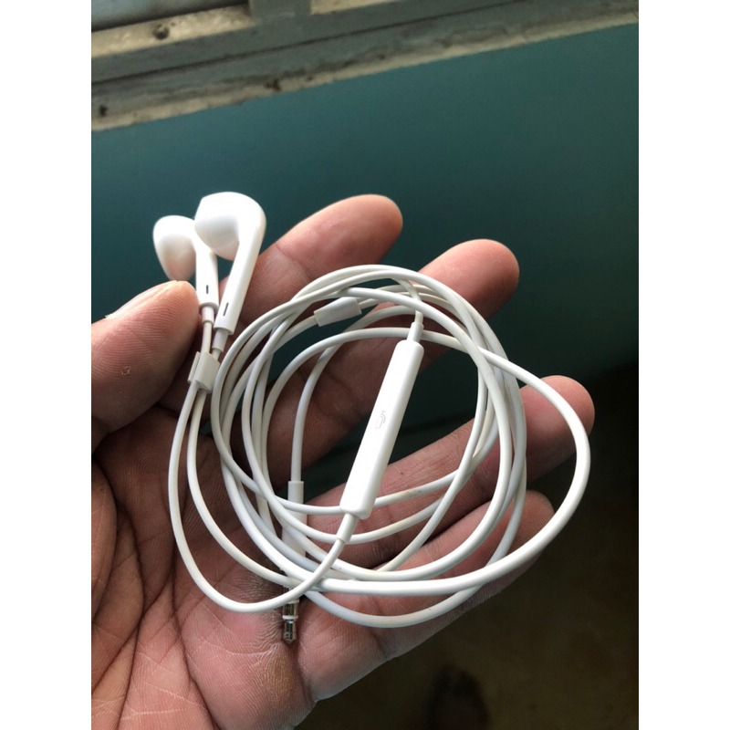 Tai nghe dây theo máy chính hãng đã qua sử dụng