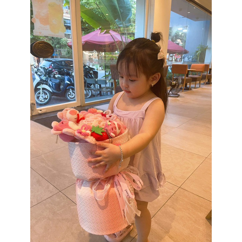Hoa gấu bông Lotso - Hoa móc len Sản phẩm đang hot trên mạng xã hội