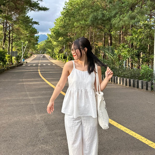 Set linen áo hai dây - quần suông - Vonie Set