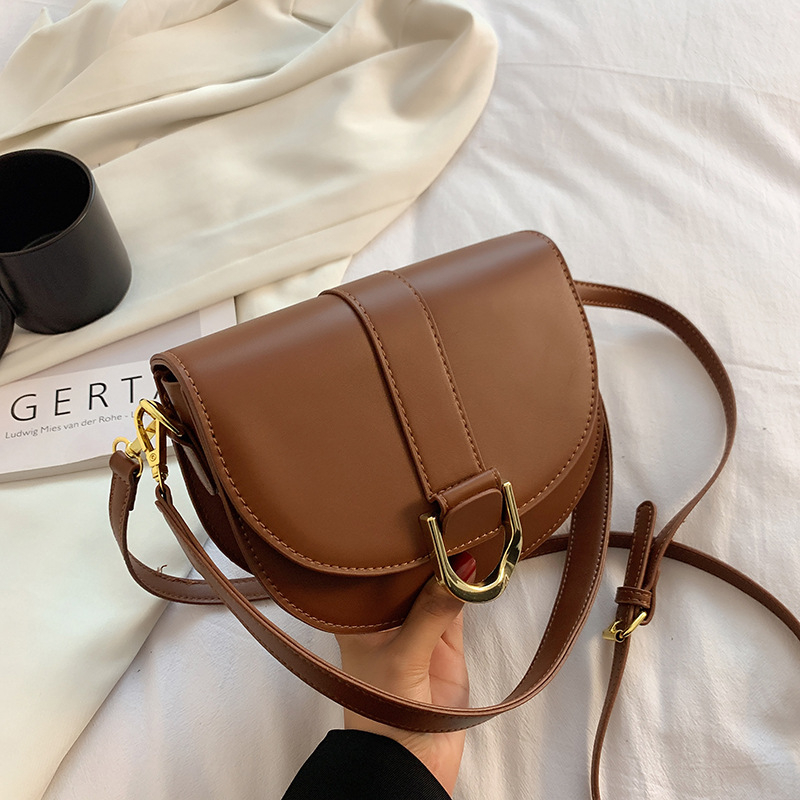 Túi xách nữ túi đeo vai phiên bản thời trang Hàn Quốc đeo xát nách dáng yên ngựa - HDB010