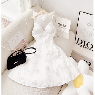 Đầm 2 dây xẻ kết hoa