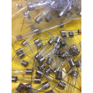 Cầu chì chân cắm 15A - 250v (6x30mm)
