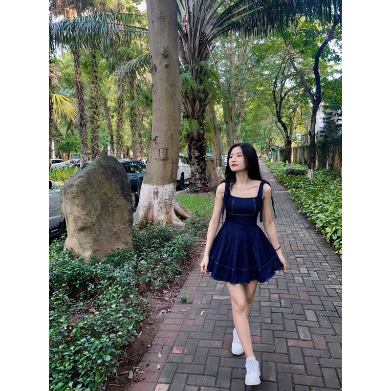 Denim Dress - váy bò, váy bò 2 dây, váy bò hot trend, váy bò kiểu, váy bò đi du lịch, váy bò ngắn