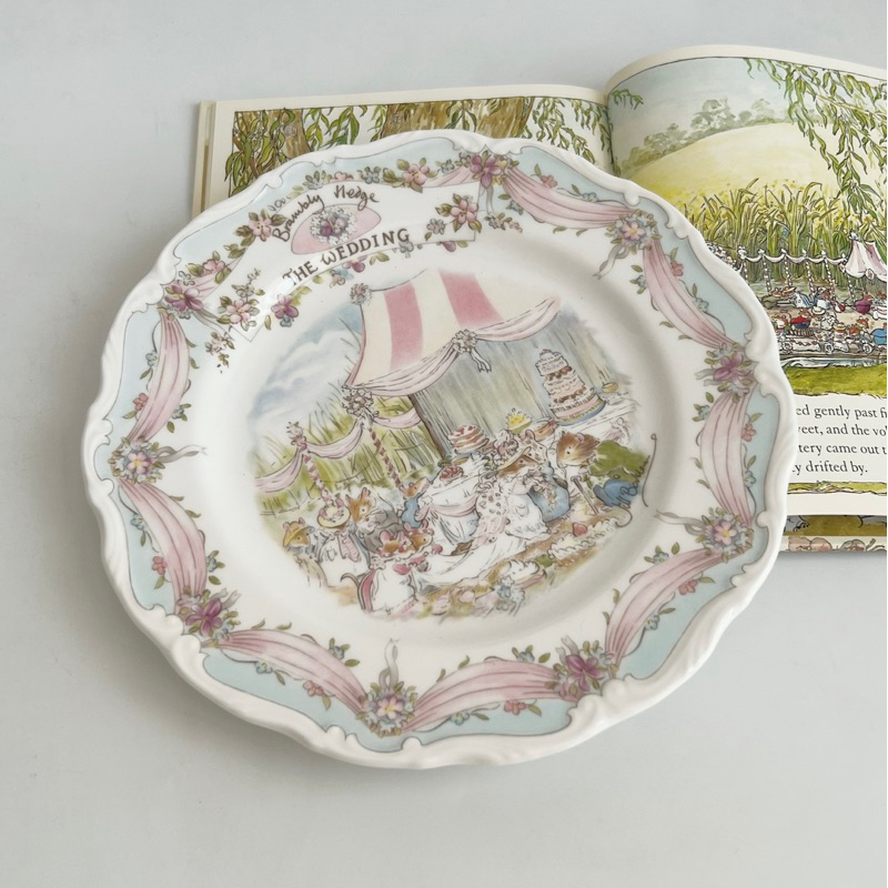 Đĩa tranh đám cưới chuột Brambly Hedge - The Wedding xinh đẹp hãng Royal Doulton vintage pastel dễ thương gốm sứ Nhật Âu