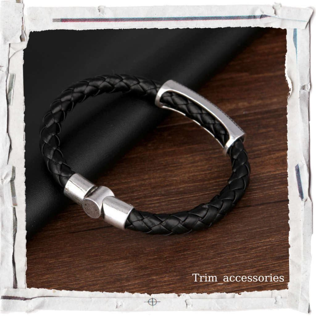 Vòng Tay Lắc Tay Nam Nữ Unisex Bạc Họa Tiết Cổ Đại Thép Titan Phong Cách Trimaccessories