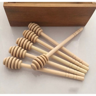 Que gỗ lấy mật ong