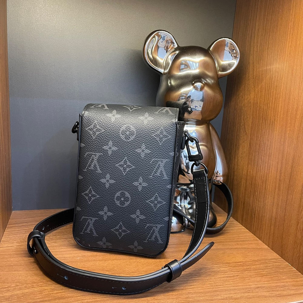 Túi đeo chéo Gucci mini Phone vân hoa khóa cài LA on web fullbox bill thẻ