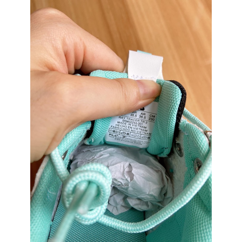 Giày thể thao nữ Fi-là dư xịn hàng VNXk