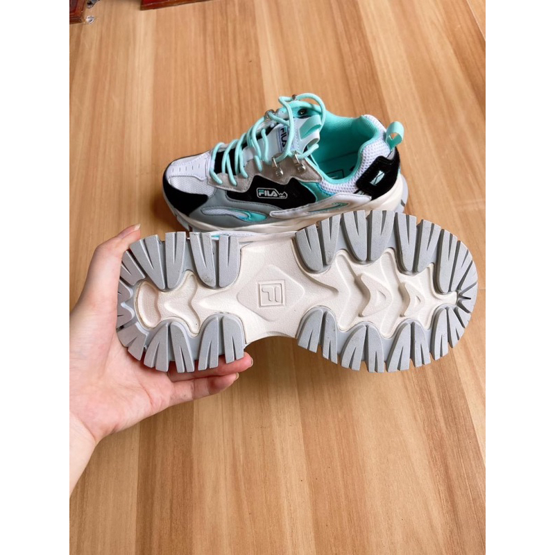 Giày thể thao nữ Fi-là dư xịn hàng VNXk