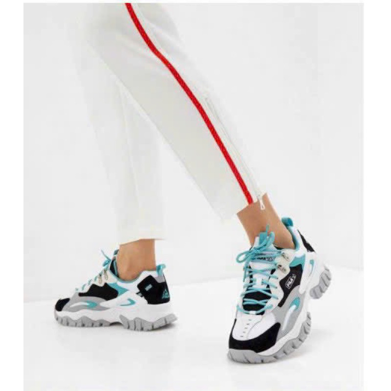 Giày thể thao nữ Fi-là dư xịn hàng VNXk