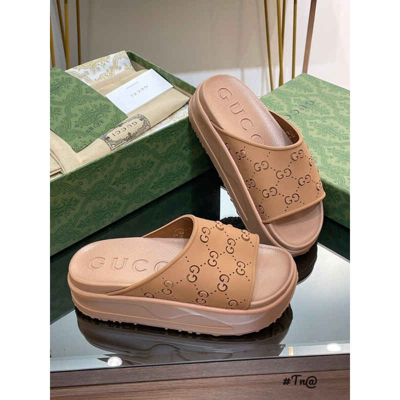 WS | Dép Xuồng gc 2 màu size 35/39 Fullbox