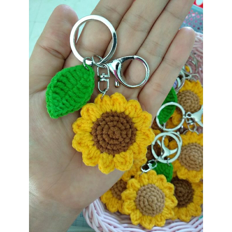 Móc khóa hoa hướng dương bằng len handmade/ Sunflower crochet