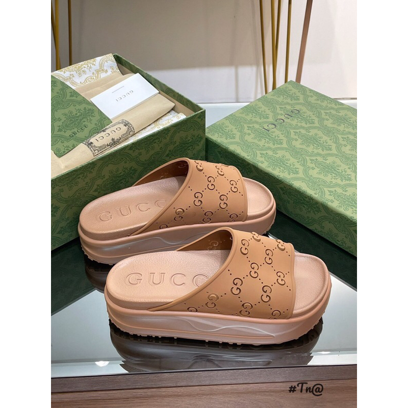 WS | Dép Xuồng gc 2 màu size 35/39 Fullbox