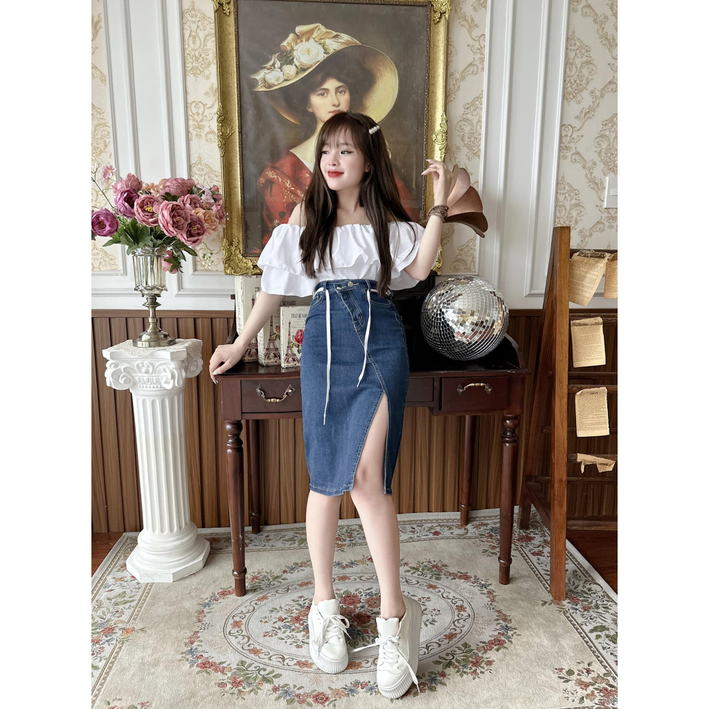 CHÂN VÁY JEAN DÀI XẺ CÓ DÂY TRẮNG