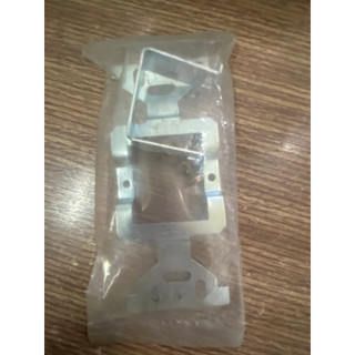 Đai sắt dùng cho aptomat CB cóc đen NS80 - Nanoco