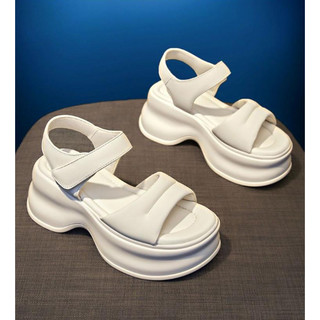 Sandal Nữ Kiểu Dáng Basic Dễ Phối Đồ, Đế PU Siêu Nhẹ, Sandal Học Sinh