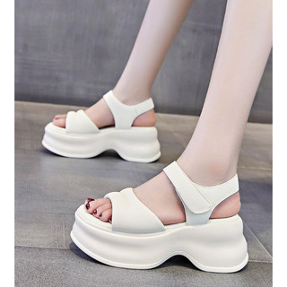Sandal Nữ Kiểu Dáng Basic Dễ Phối Đồ, Đế PU Siêu Nhẹ, Sandal Học Sinh