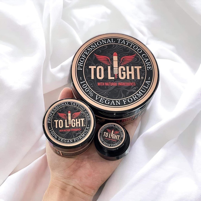 Dưỡng môi Tolight