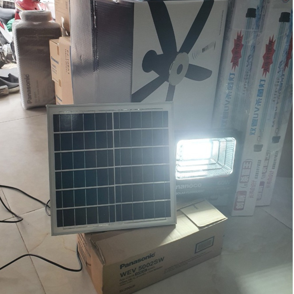 Đèn Pha LED Solar 40W-60W-100W-200W-300W NLFS Nanoco - Ánh sáng trắng - Sử dụng năng lượng mặt trời