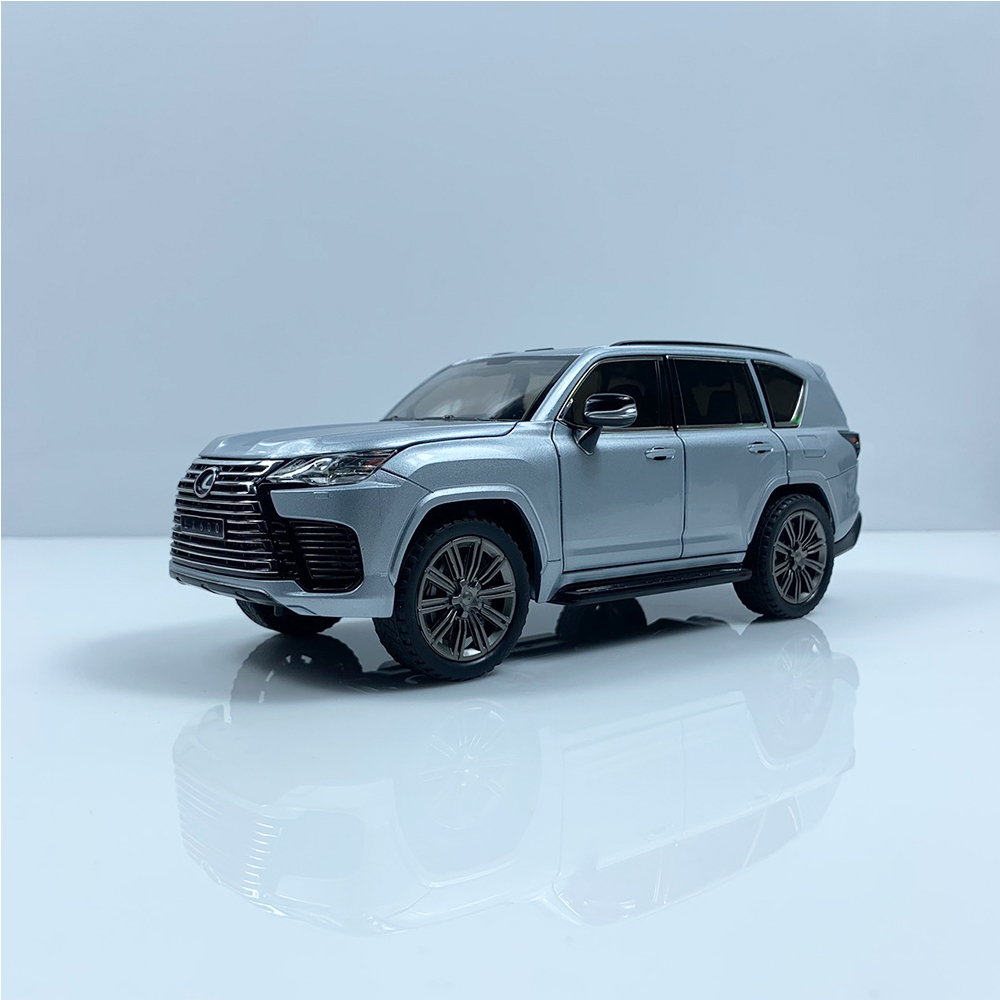 Mô hình xe Lexus LX600 tỉ lệ 1:24 , giá cực hot