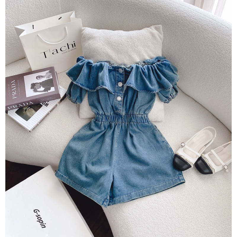 JUMSUIT JEAN TRỄ VAI BÈO