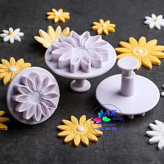 SET 3 KHUÔN NHẤN LÒ XO NHỰA (HOA CÚC TRUNG)
