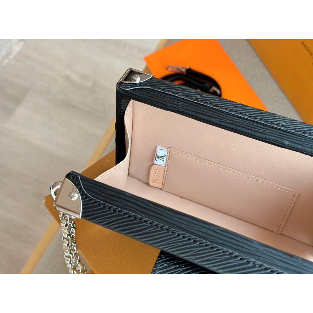 Túi Xách Cốp Eo vì Petite  Size 20cm Màu Đen