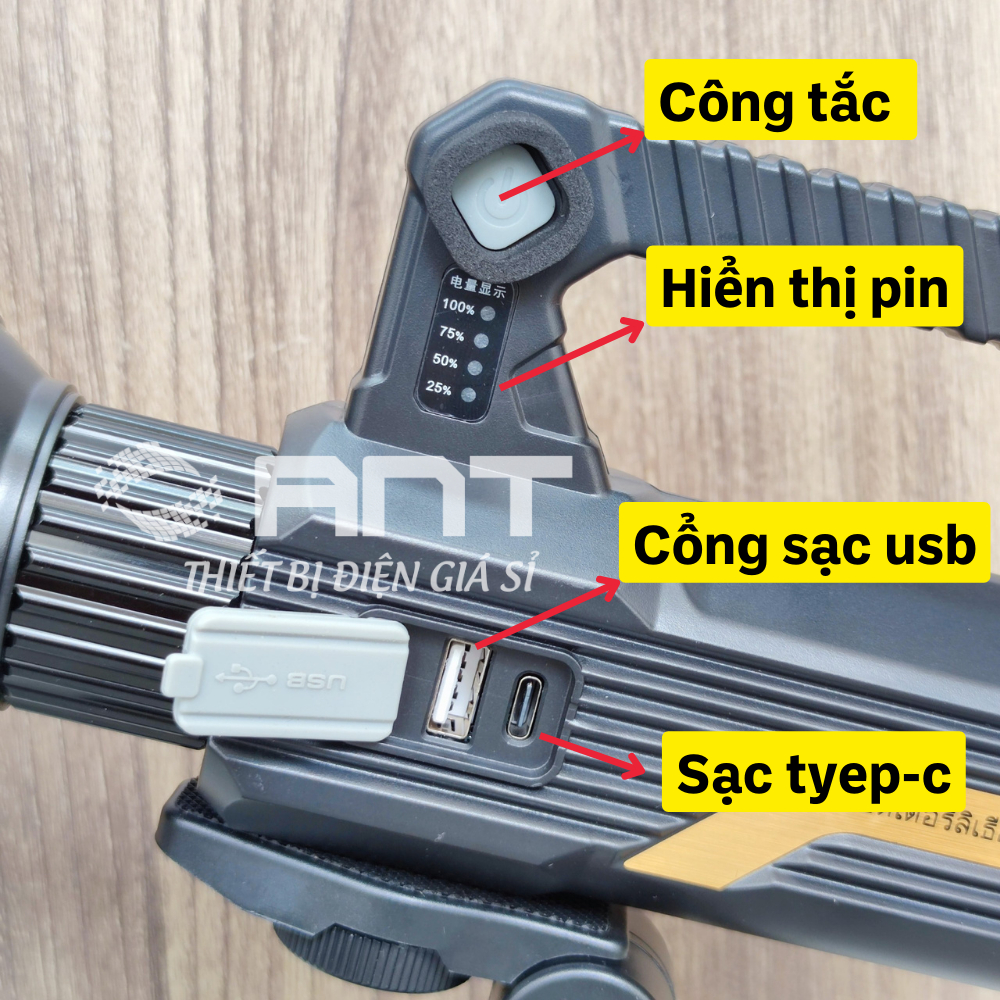 Đèn pin cầm tay siêu sáng chống nước, chiếu xa 500m, có chân đế và cổng sạc USB, NO 1098-1130